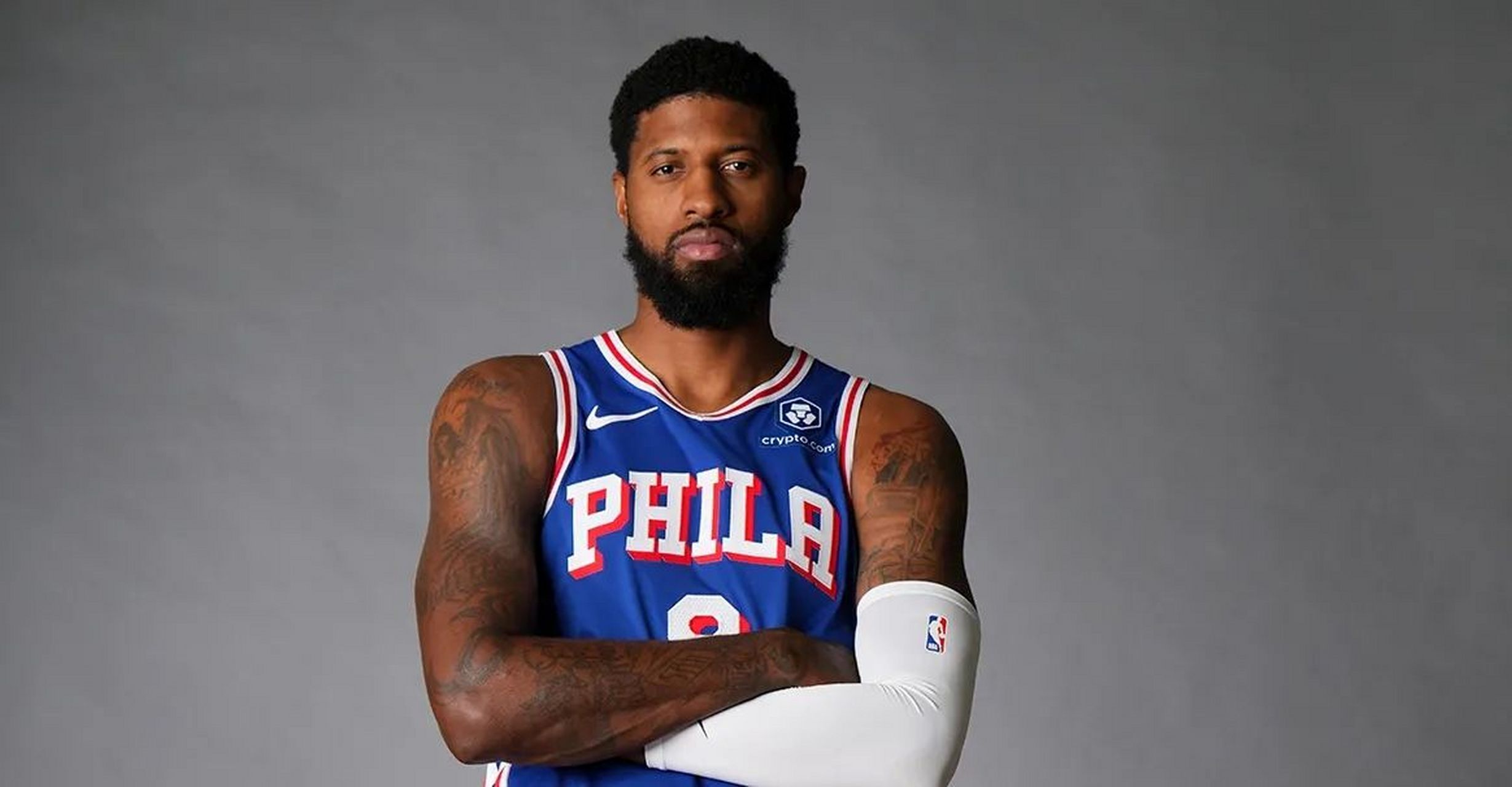 杰伦·约翰逊成为08年詹姆斯以来连续两场砍三双最年轻的前锋（自2008年詹姆斯以来，杰伦-约翰逊成为连续两场拿下三双的最年轻前锋）