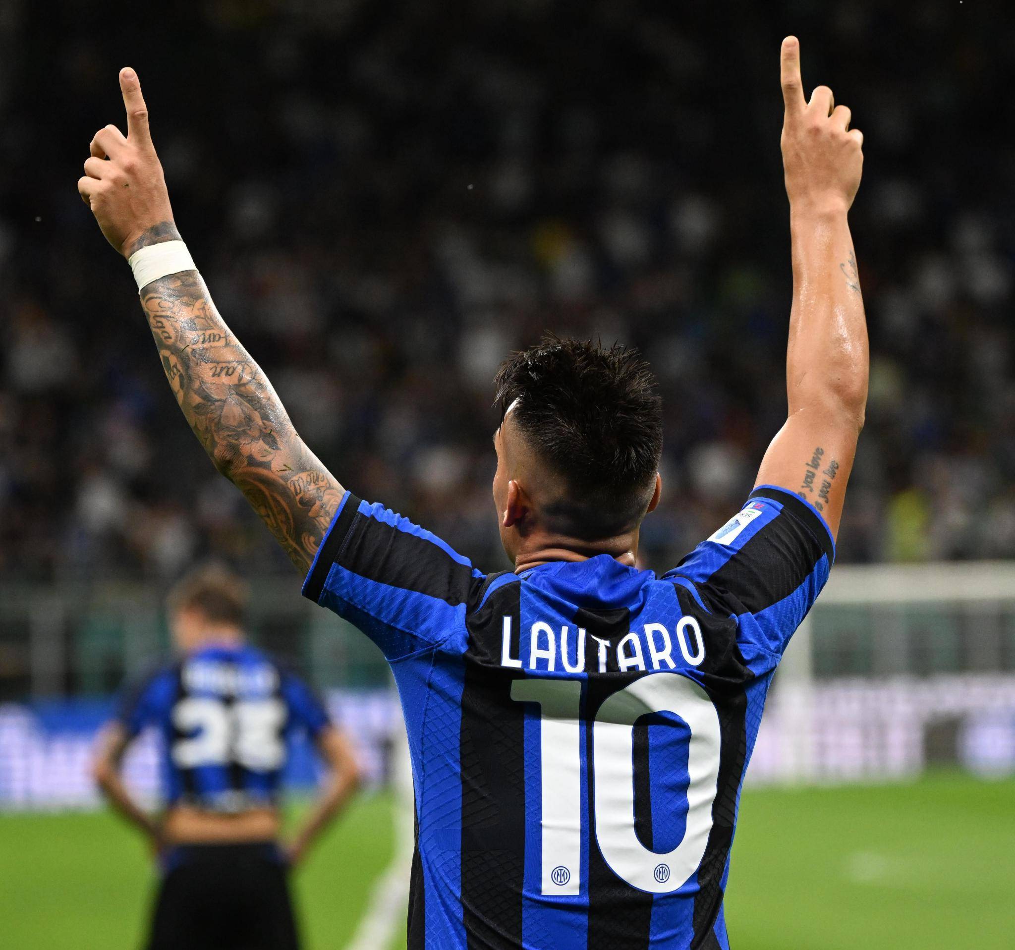 新潟天鹅遭遇队史最长18轮不胜，确定以垫底身份降级（18轮不胜创队史纪录，新潟天鹅已确定垫底降级）