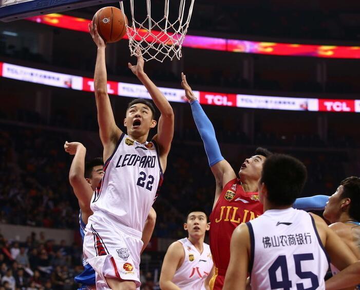 记者：迈尼昂不打算与米兰续约，切尔西已经开始与球员接触（名记：迈尼昂无意与米兰续约，切尔西已展开接触）