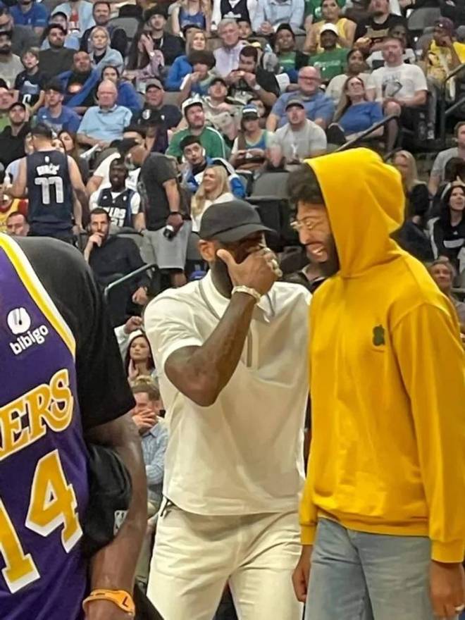 那不勒斯官方：吉尔摩周一将接受手术；据悉将缺阵至明年一月（那不勒斯官宣：吉尔摩将于周一接受手术，预计缺阵至明年一月）