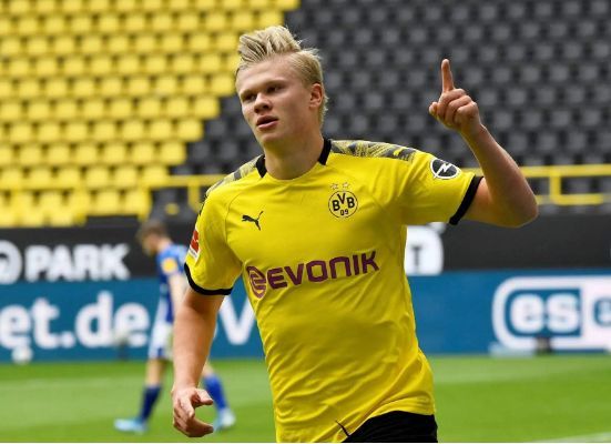 俄足协秘书长：曾计划与中国队踢友谊赛，但因时间冲突未能举行（俄足协秘书长：原拟与中国队进行友谊赛，因档期冲突未能成行）