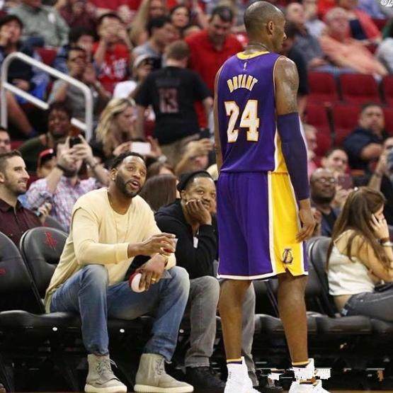 NBA的巨星詹姆斯：价值无限，挑战不断（NBA传奇詹姆斯：价值无穷，挑战不止）