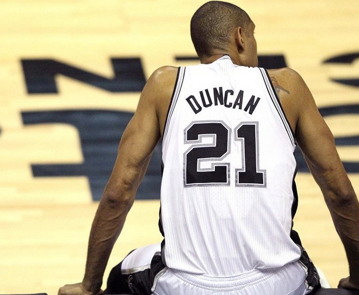 加泰媒体：巴塞罗那法院下令调查拉波尔塔诈骗投资者10万欧元（加泰媒体：巴塞罗那法院批准对拉波尔塔涉嫌骗取投资者10万欧元展开调查）