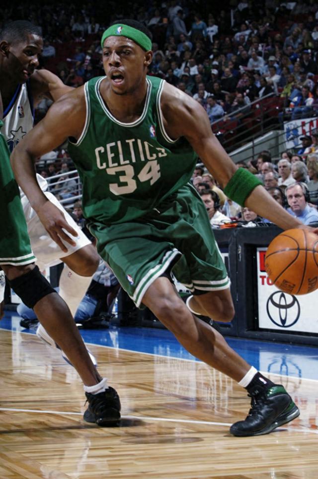 4-4战平！阿莫林：我们本来应该获得3分，全队都非常沮丧（4-4握手言和！阿莫林：理应全取3分，球队情绪低落）