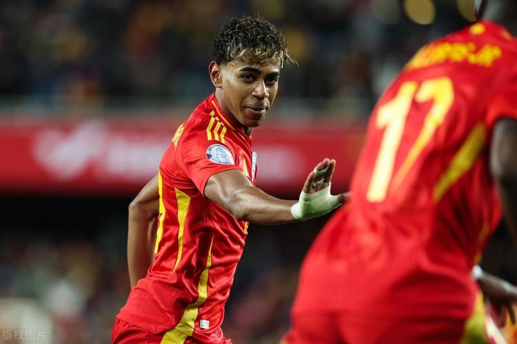 媒体热议中国男篮不敌韩国：球员陷入全运会疲惫期&缺乏稳定持球者（中国男篮不敌韩国引发热议：全运疲劳显现，稳定持球点缺失）