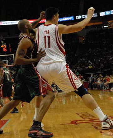 湖人官方：球队将克内克特与蒂耶罗下放至南湾湖人（湖人官宣：克内克特与蒂耶罗被下放至南湾湖人）