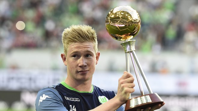 C罗进入国家队后葡萄牙12届大赛全勤，此前总共仅参加6届大赛（C罗入队后葡萄牙12届大赛无缺席，此前历史仅6次参赛）